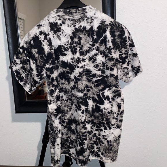 Deer 🦌 t-shirt - Picture 3 of 3